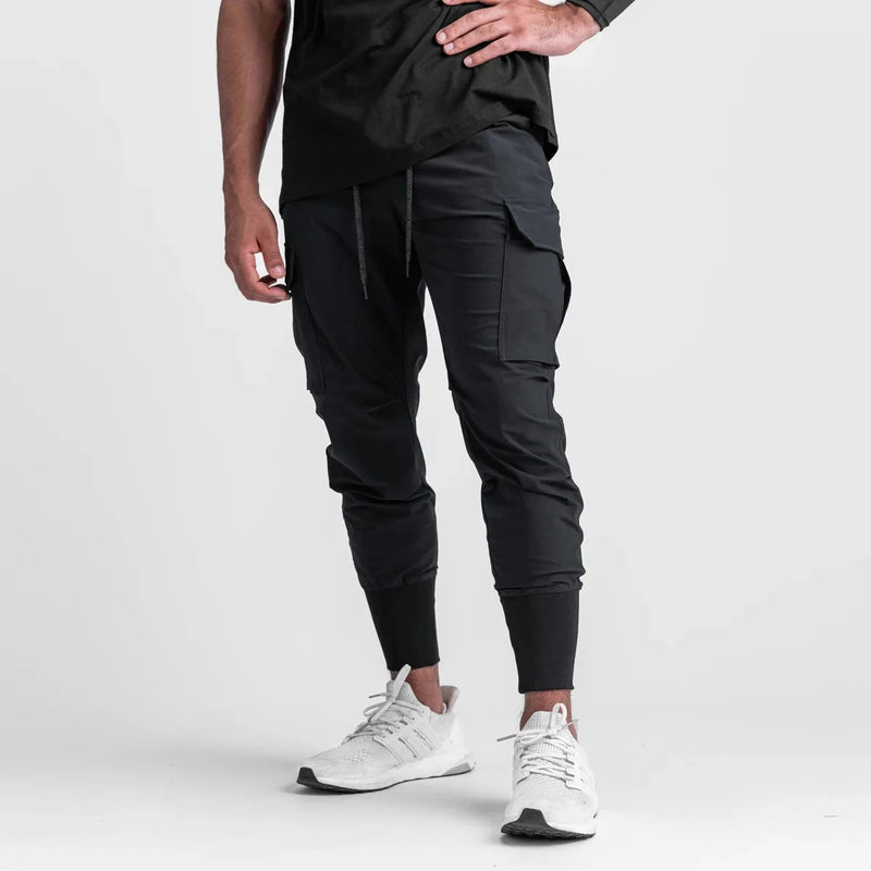 Cliff Dive Joggers-Black